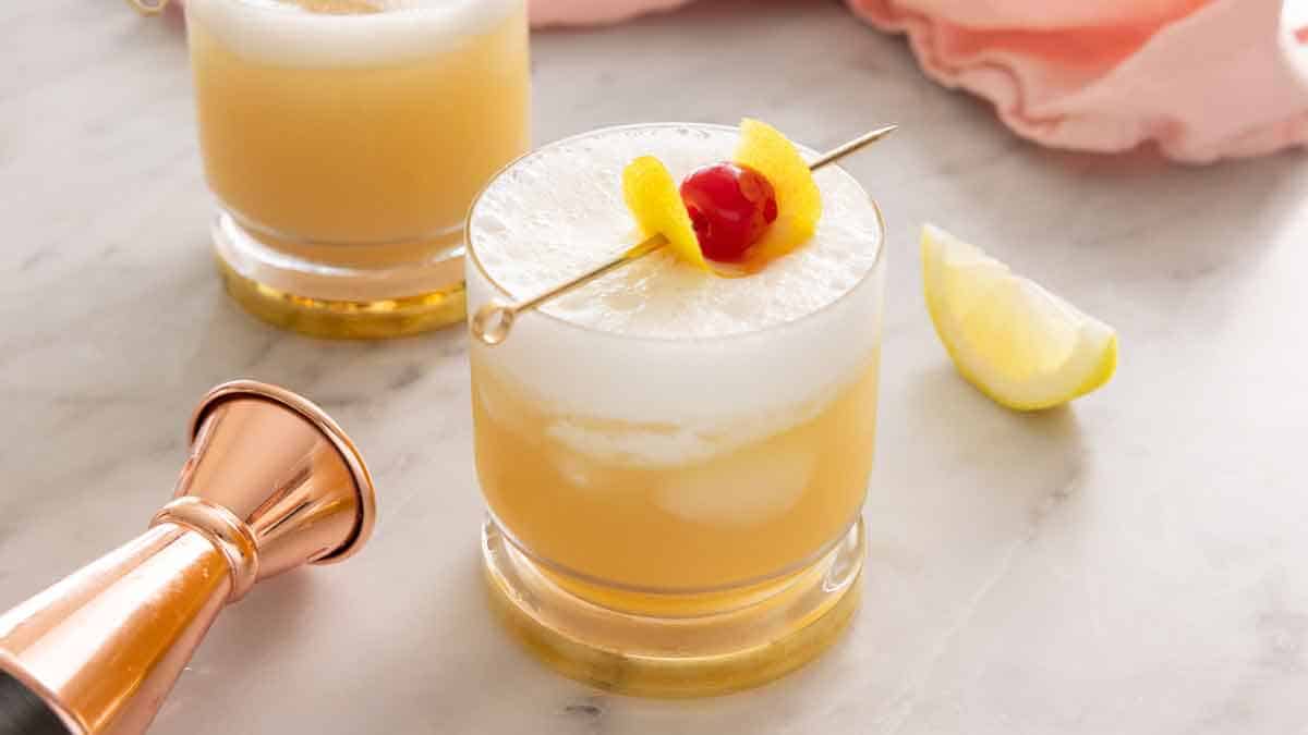 Bourbon Sour cocktail